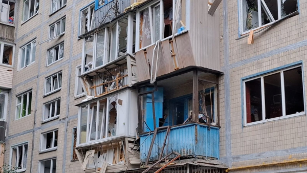 Kiyevə hava hücumu zamanı əsas ziyan yaşayış binalarına dəyib – Hadisə yerindən reportaj